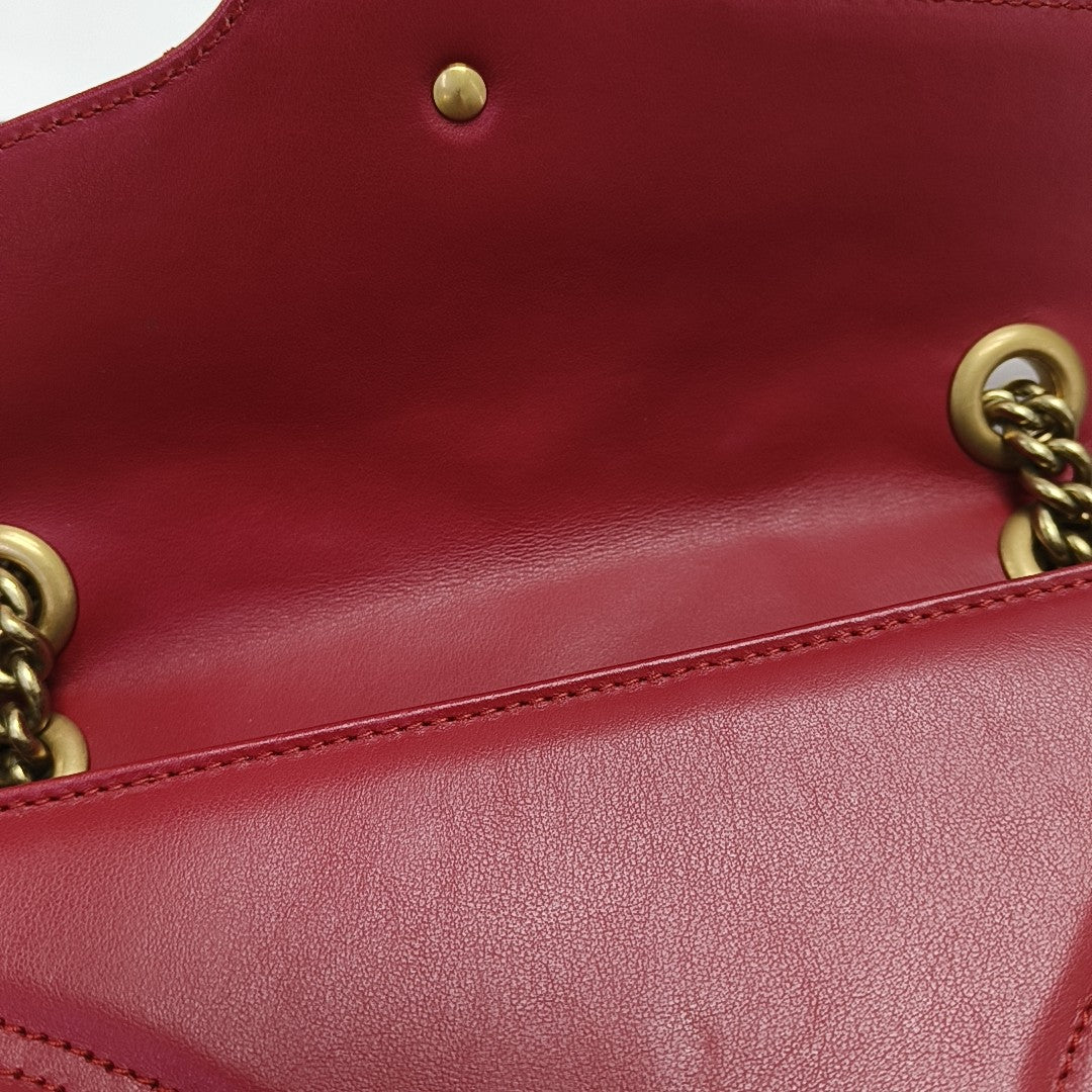 GG Marmont Medium Quilted Calfskin Red