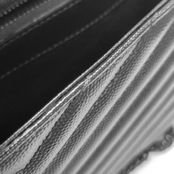 MONOGRAM Medium Chevron Calfskin Black