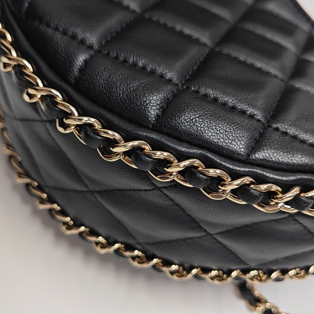 Quilted Lambskin Shoulder Bag Black