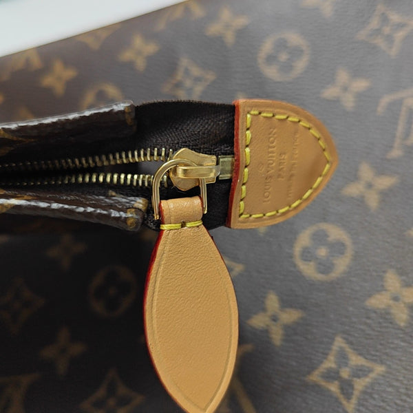TOILET POCKET Monogram Coated Canvas Brown
