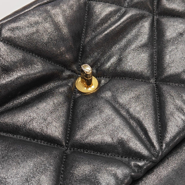 CHANEL 19 Medium Quilted Lambskin Black