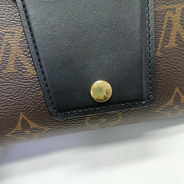 Coated Canvas Brown