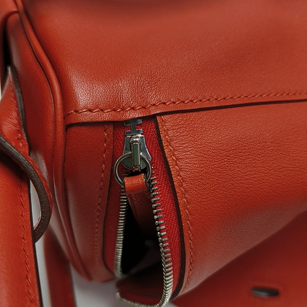 Lindy 26 Swift Red