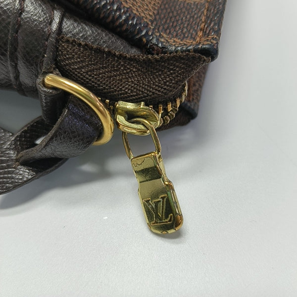 TROUSSE MAKE UP Damier Ebene Coated Canvas Brown