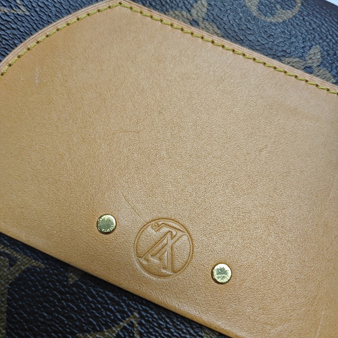 BOITE CHAPEAU MM Monogram Coated Canvas Brown