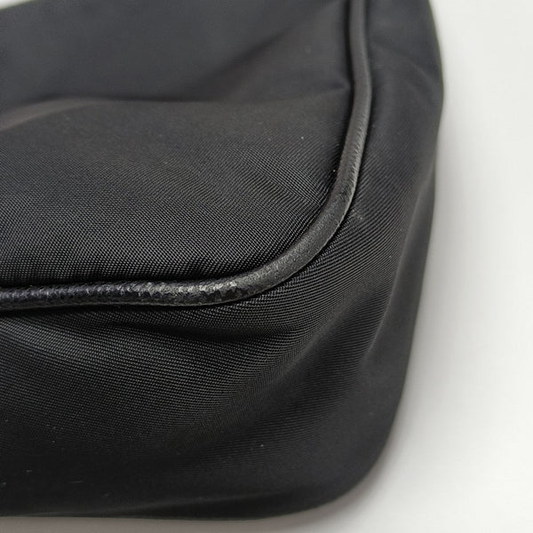Re-Edition2005 Nylon Black