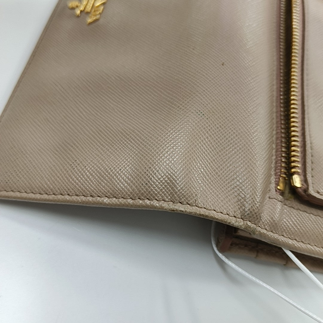 Calfskin Wallet Beige