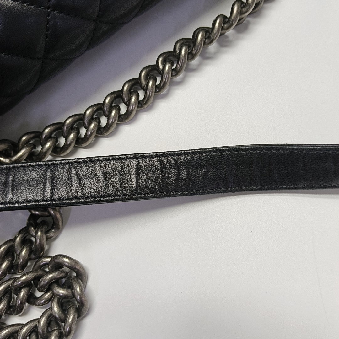 BOY CHANEL Medium Quilted Calfskin Black