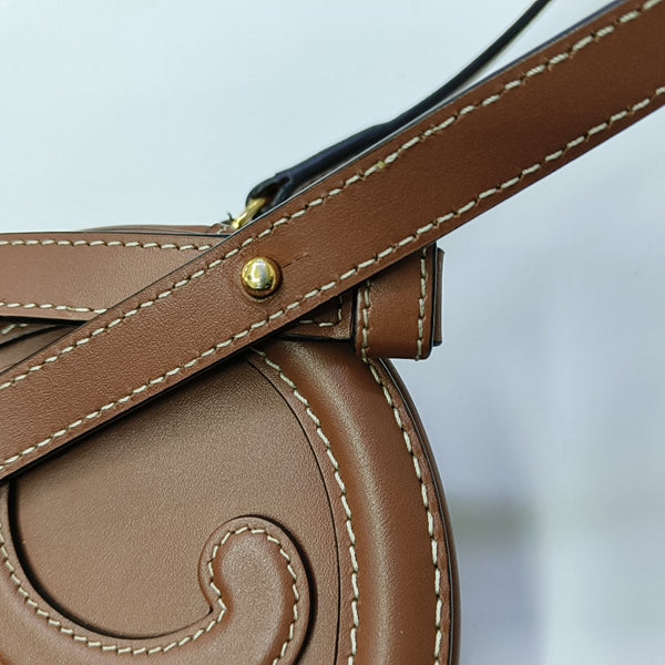 TRIOMPHE Small Calfskin Brown
