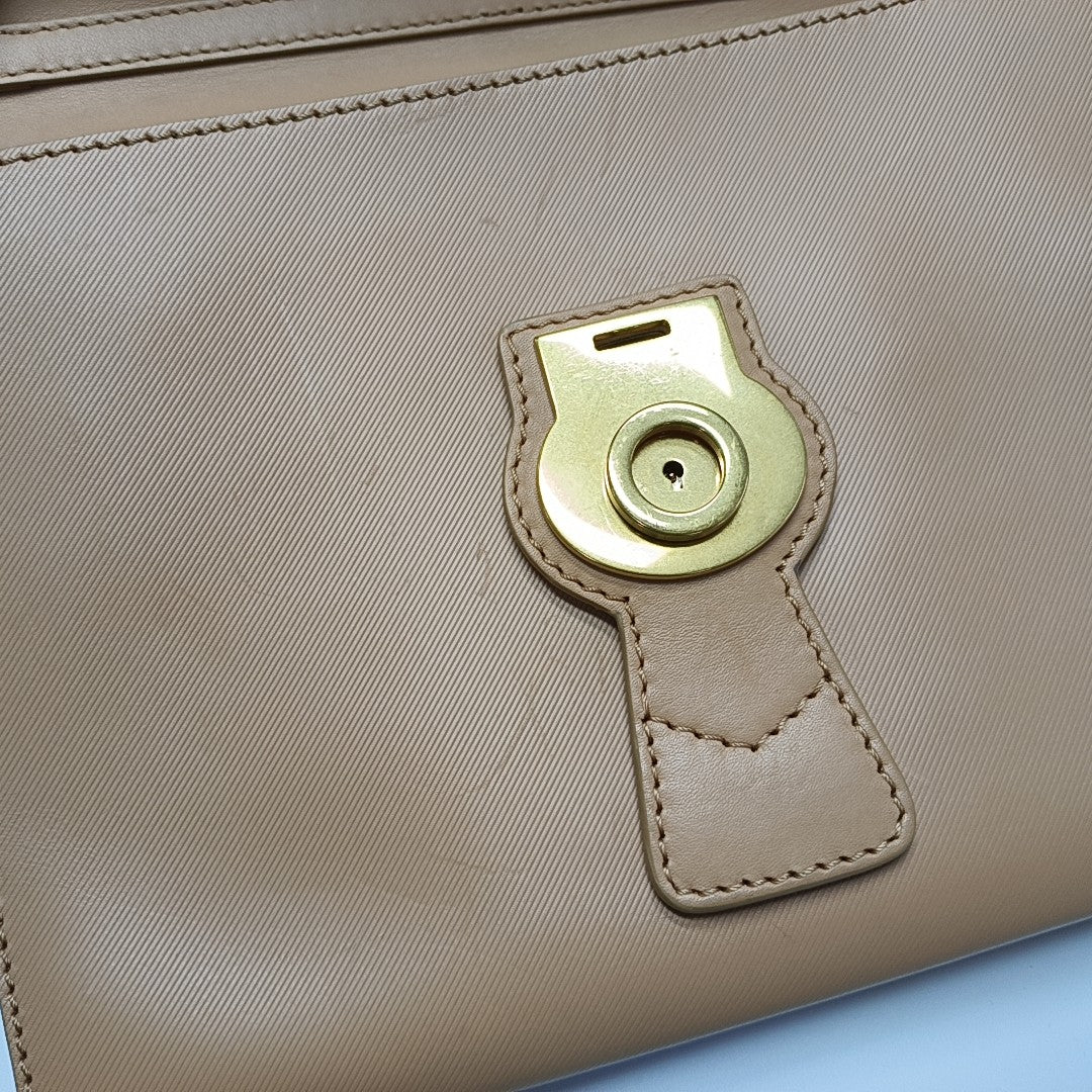 Calfskin Beige