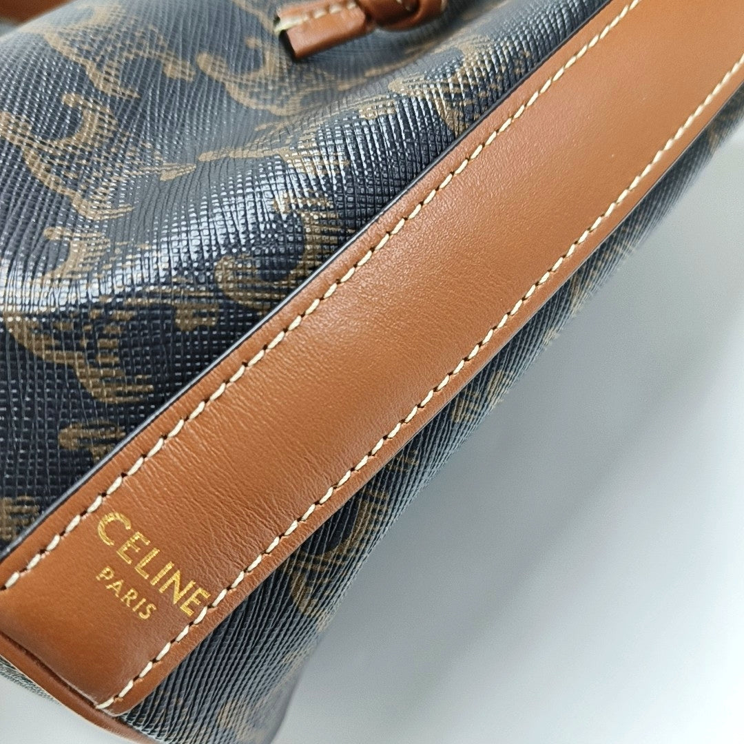 TRIOMPHE CANVAS Small Coated Canvas Brown