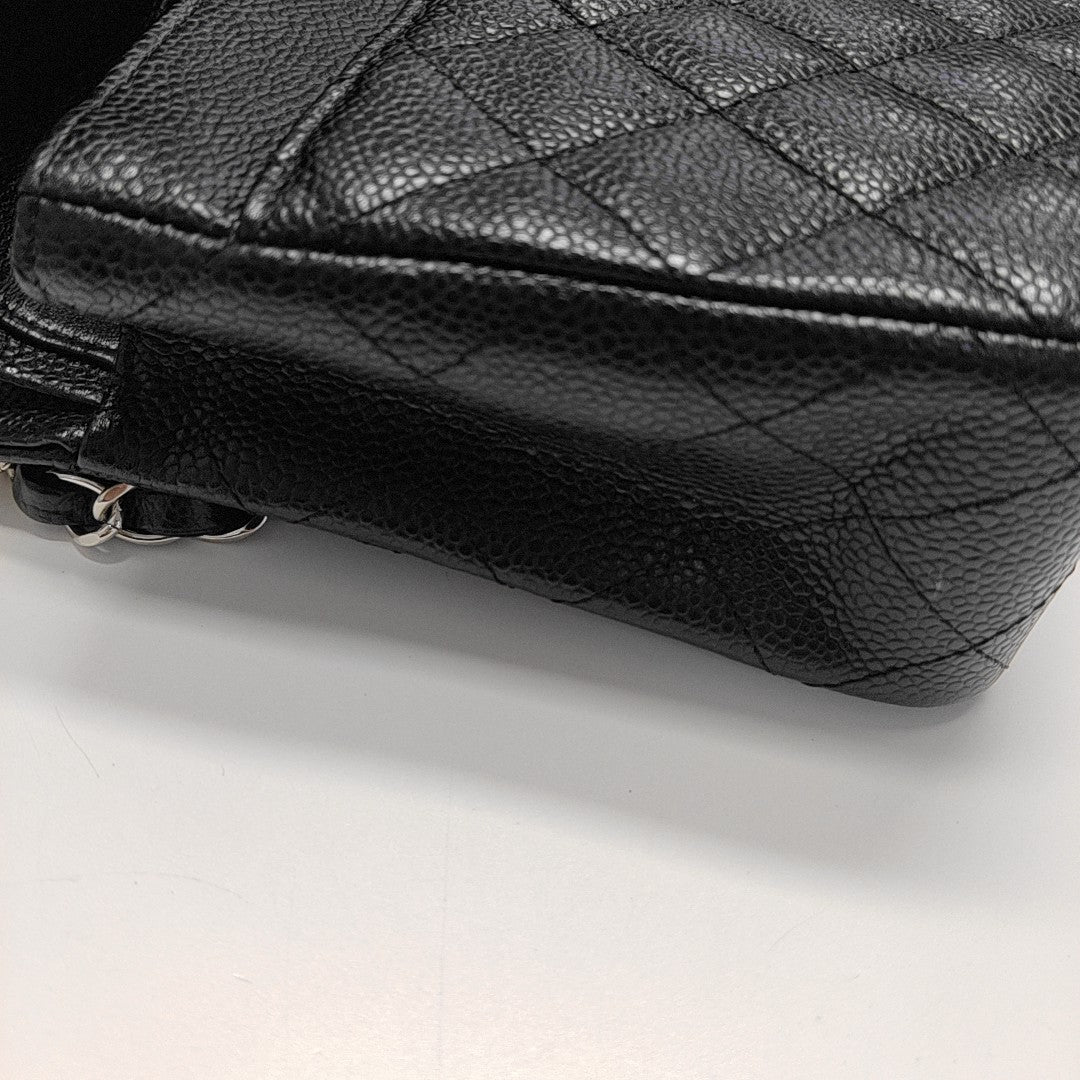 CLASSIC FLAP Medium Quilted Grained Calfskin Black
