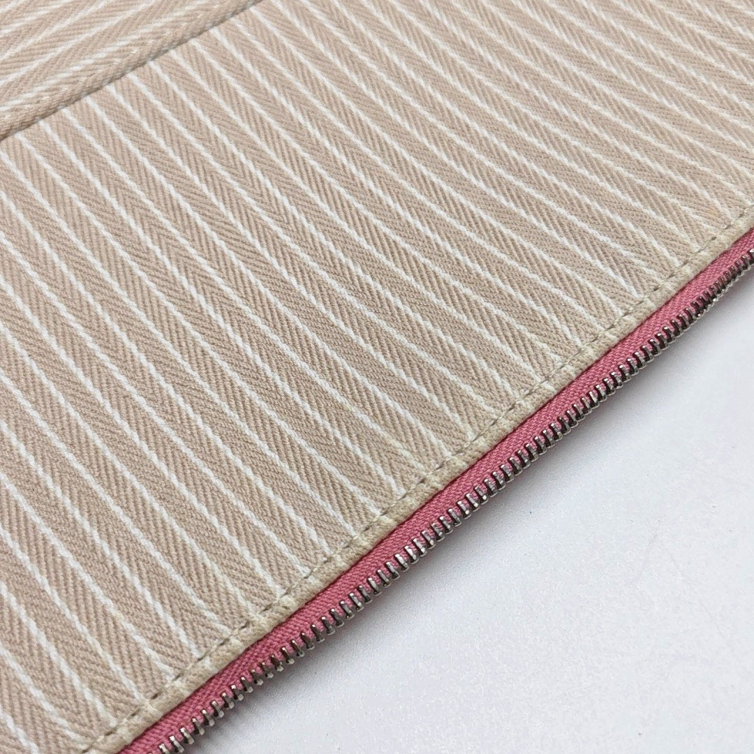 Authenticated pre-owned  Bolide Canvas White - Clutch at Looply