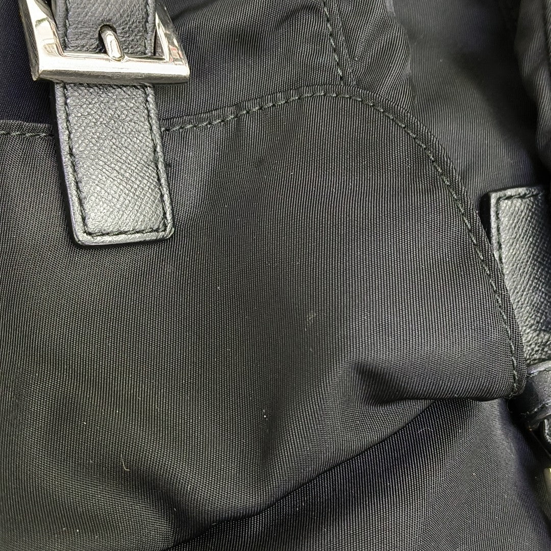 Re-Nylon Medium Nylon Black