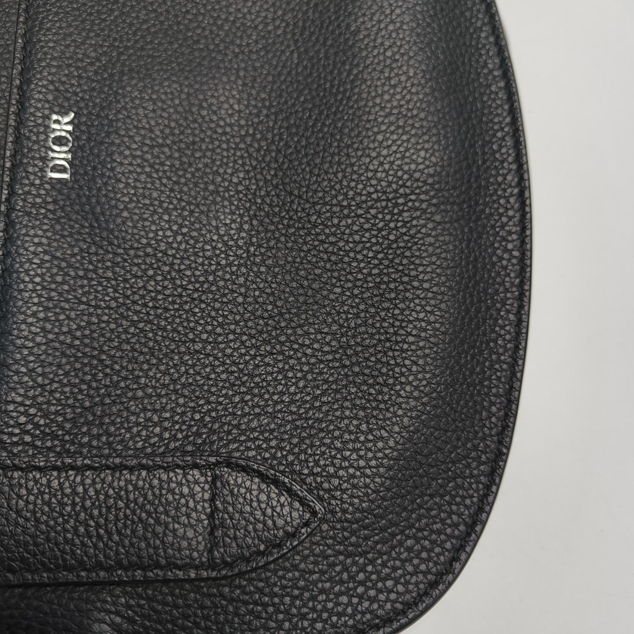 Saddle Small Calfskin Black