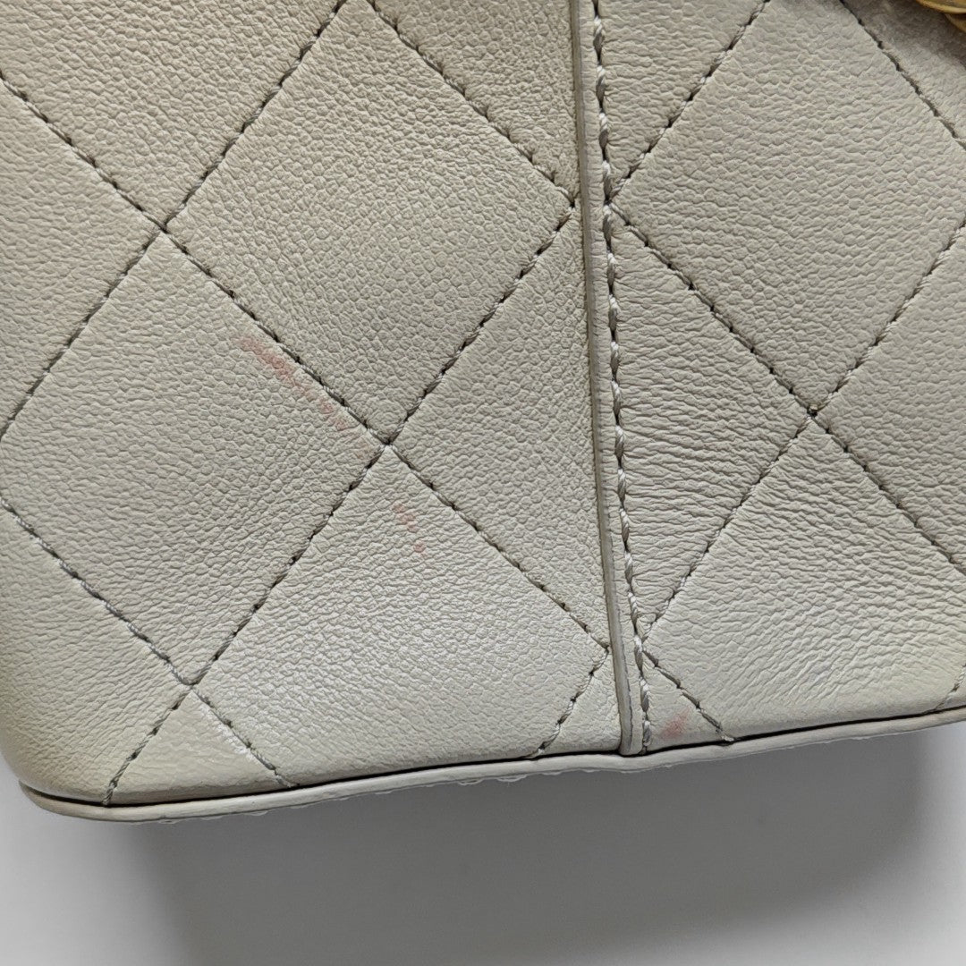 DRAWSTRING Quilted Grained Lambskin Beige