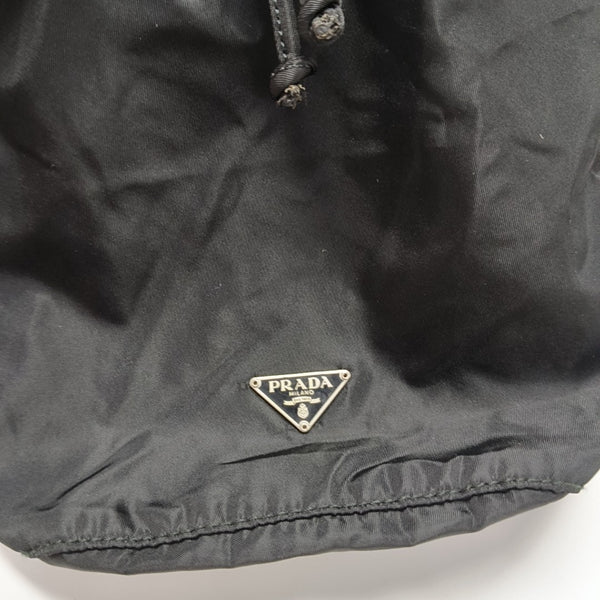 Authenticated pre-owned  Bucket Nylon Black - Bucket Bag at Looply