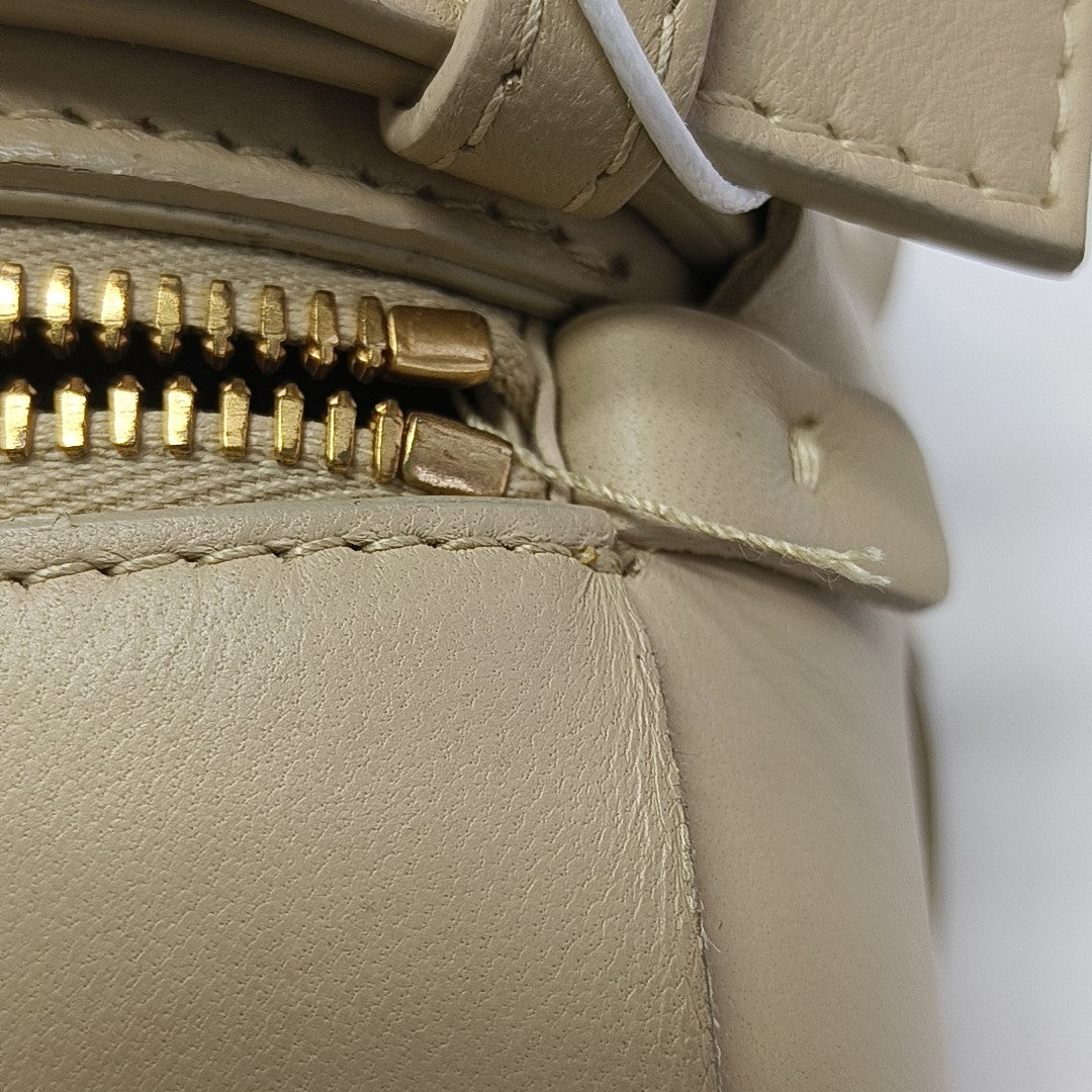 Cassette Small Calfskin Beige
