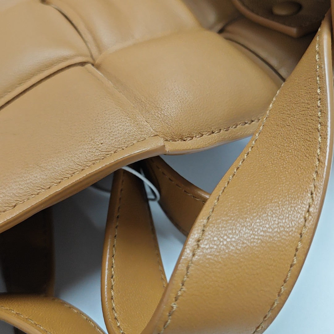 Cassette Medium Lambskin Brown