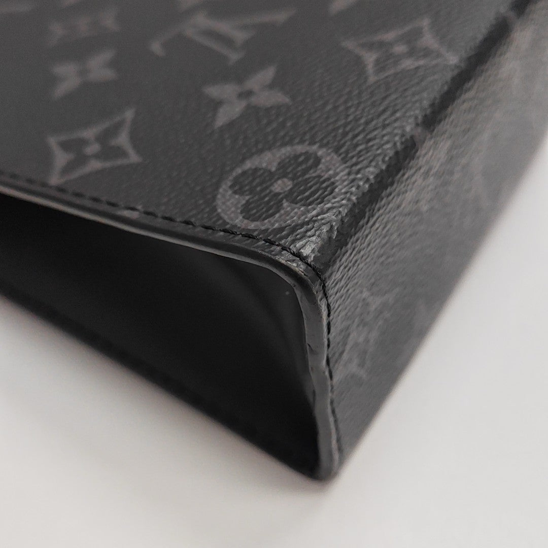 Pochette Voyag MM Monogram Coated Canvas Black