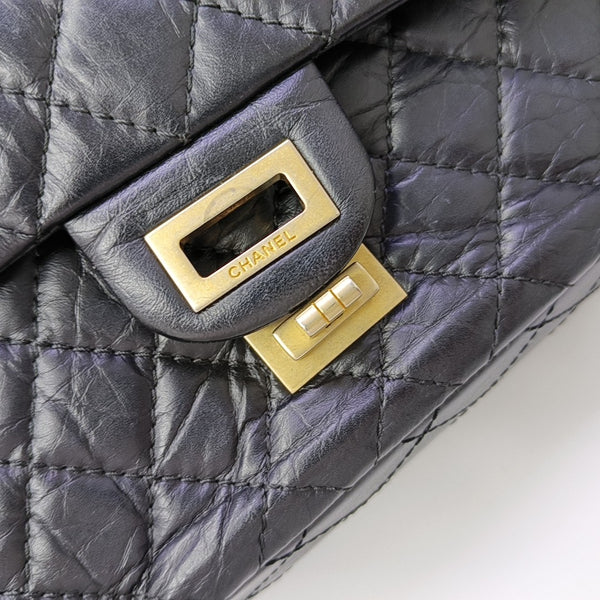 2.55 225 (small) Quilted Calfskin Black