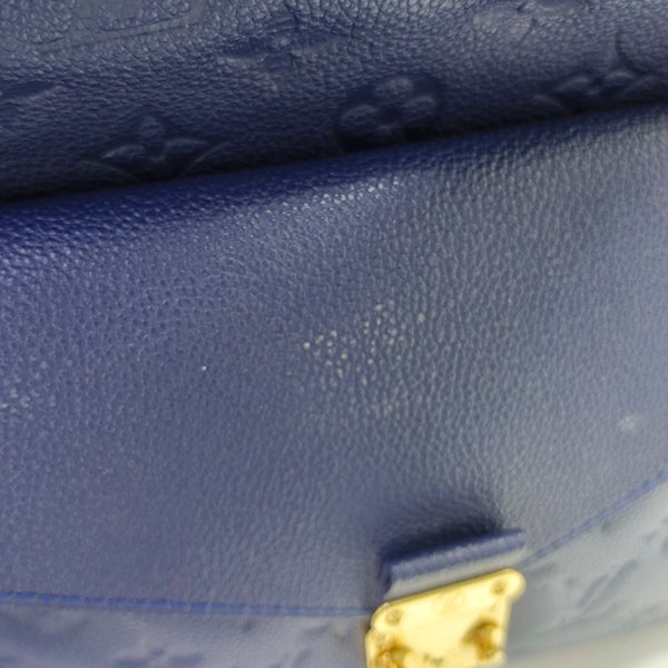 Authenticated pre-owned  MÉTIS Monogram Calfskin Blue - Bucket Bag at Looply