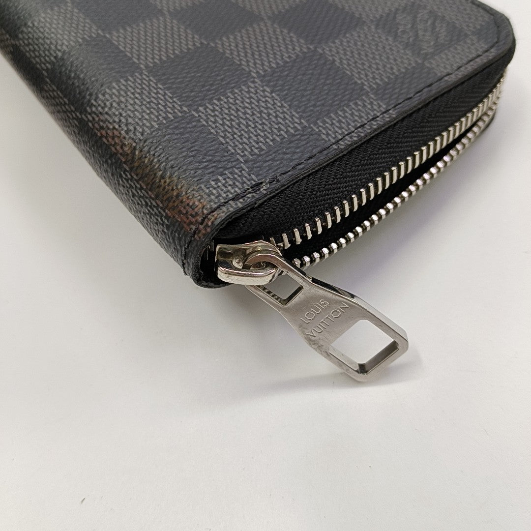 ZIPPY Damier Graphite Coated Canvas Gray Wallet