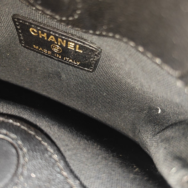 CHANEL 31 Quilted Wool Black
