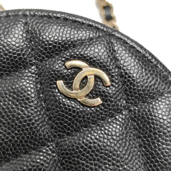 ROUND Quilted Grained Calfskin Black