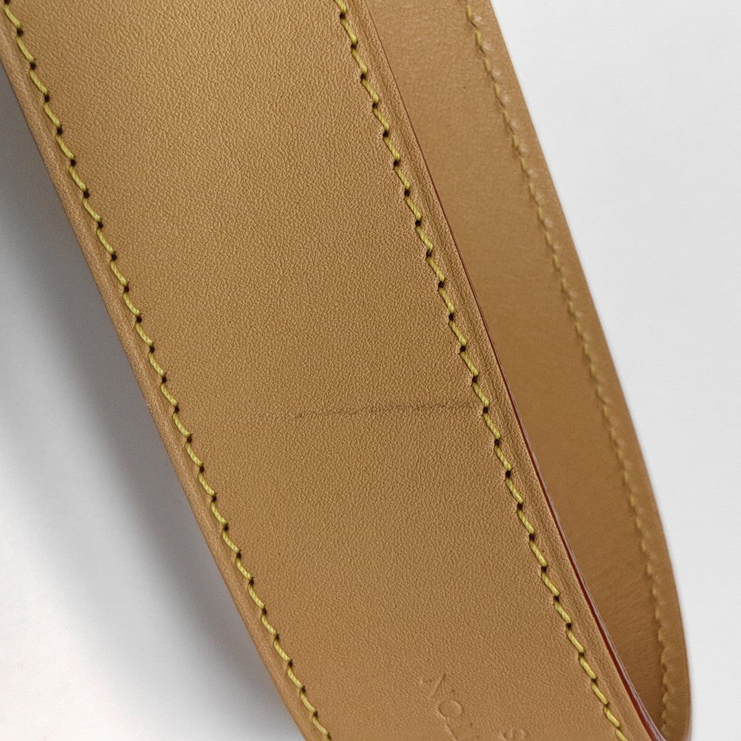 CARRYALL MM Monogram Coated Canvas Brown
