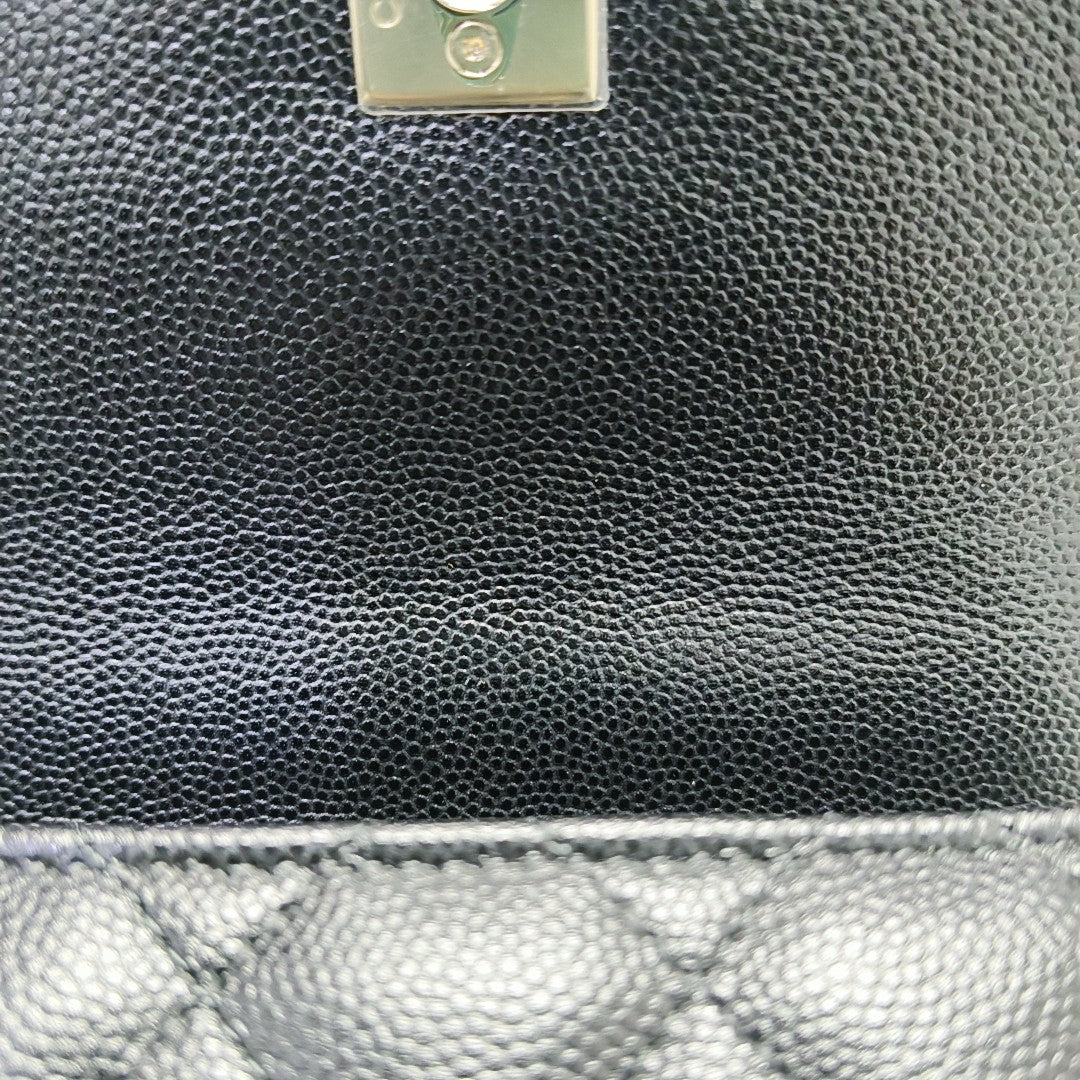 COCO HANDLE Grained Calfskin Black