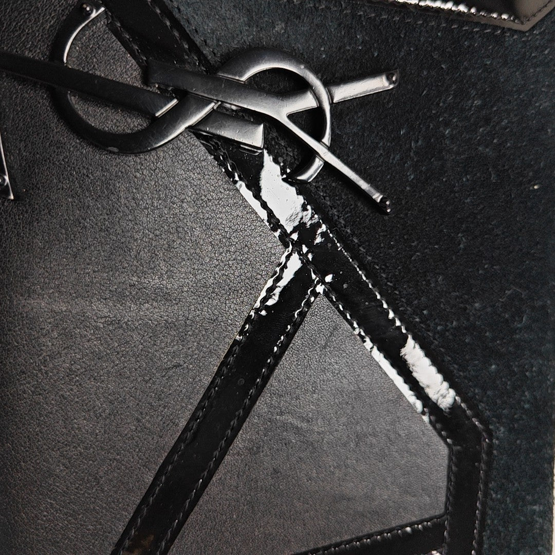 Calfskin Shoulder Bag Black
