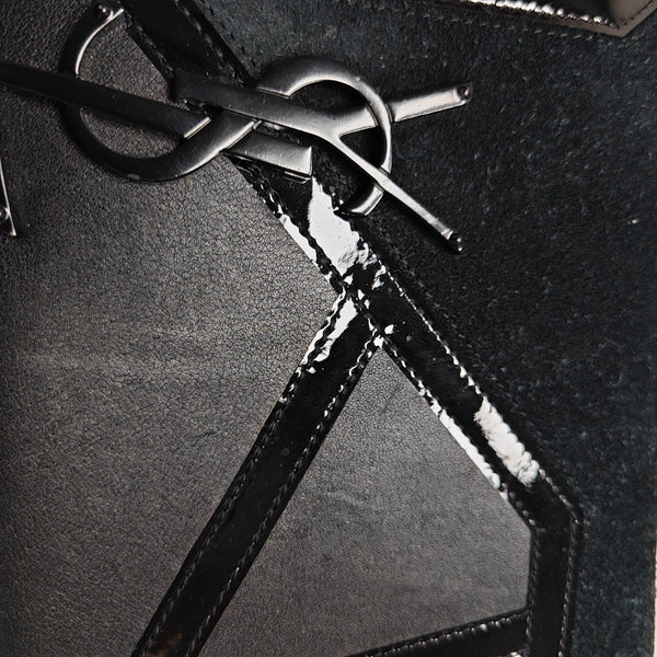 Calfskin Shoulder Bag Black