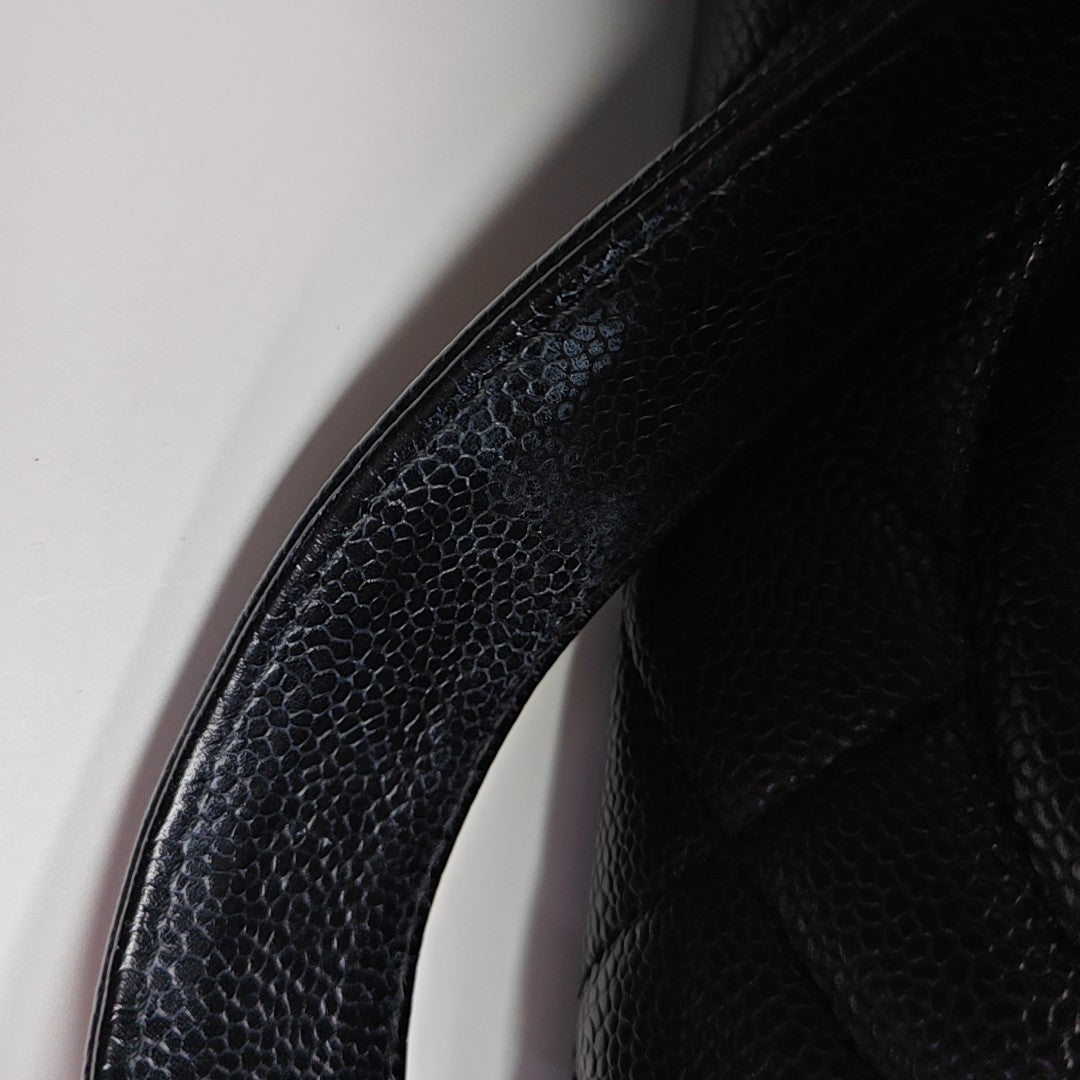 CHANEL GST Large Quilted Grained Calfskin Black