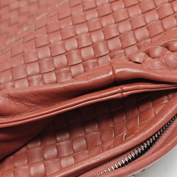 Veneta Large Calfskin Brown