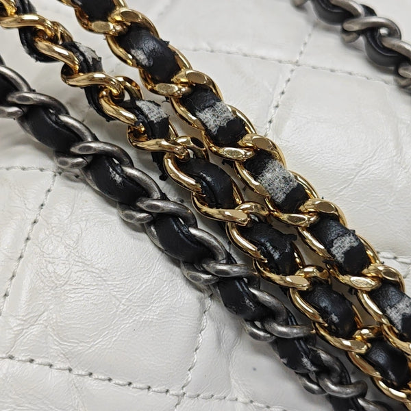 GABRIELLE Large Quilted Calfskin White