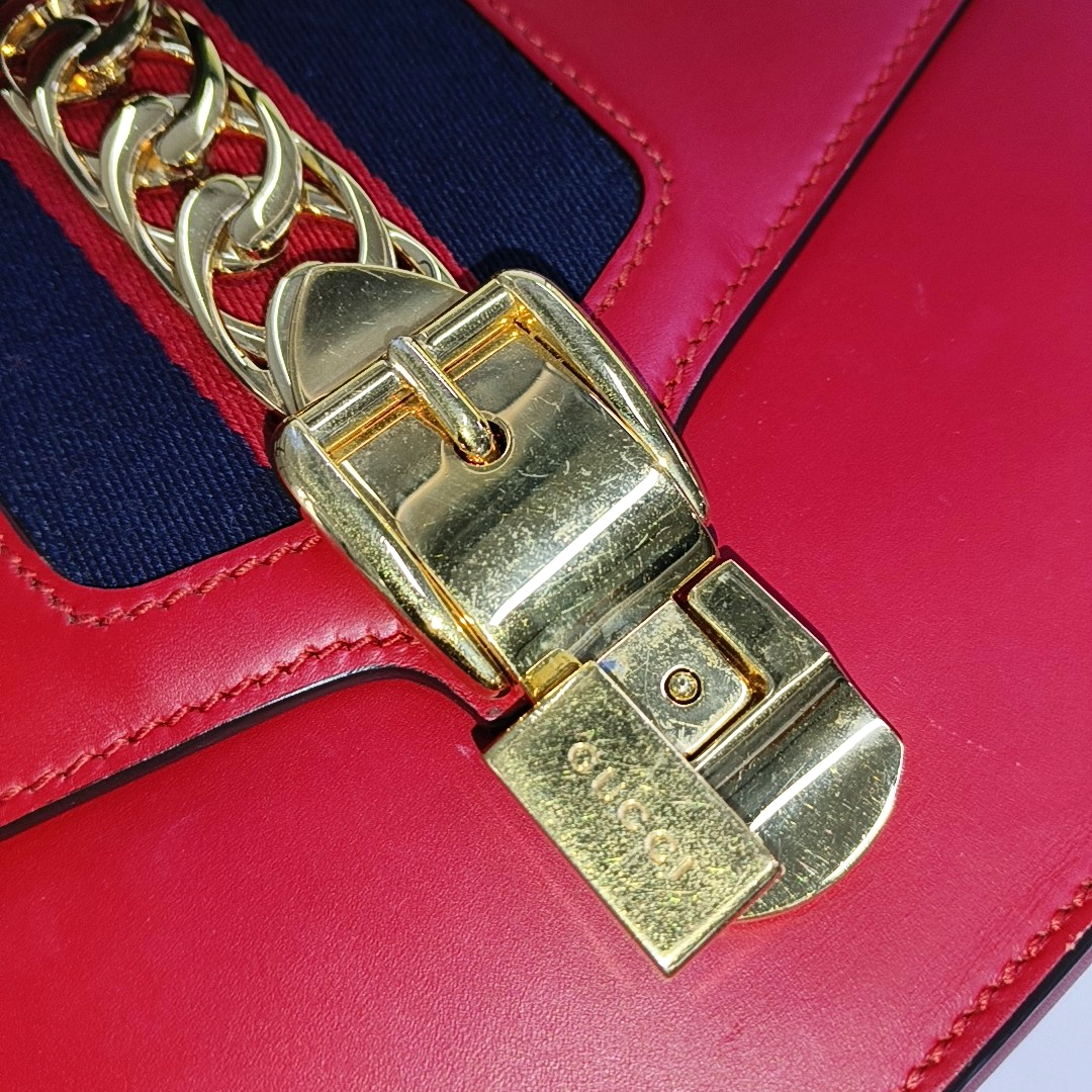 Authenticated pre-owned  Sylvie Small Calfskin Red - Shoulder Bag at Looply