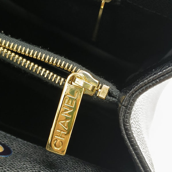 CHANEL GST Large Quilted Grained Calfskin Black