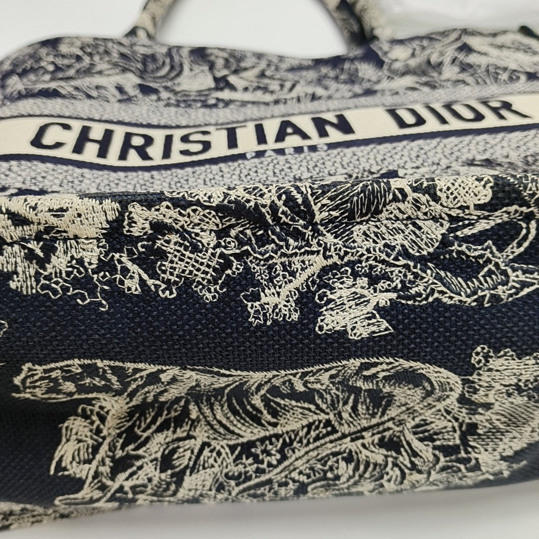 Book Tote Medium Fabric Blue