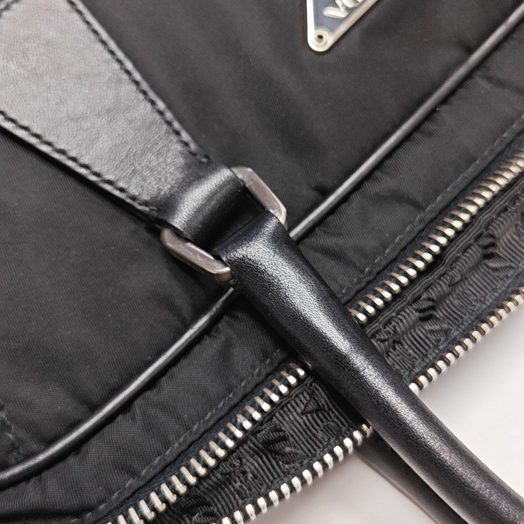 Nylon Black