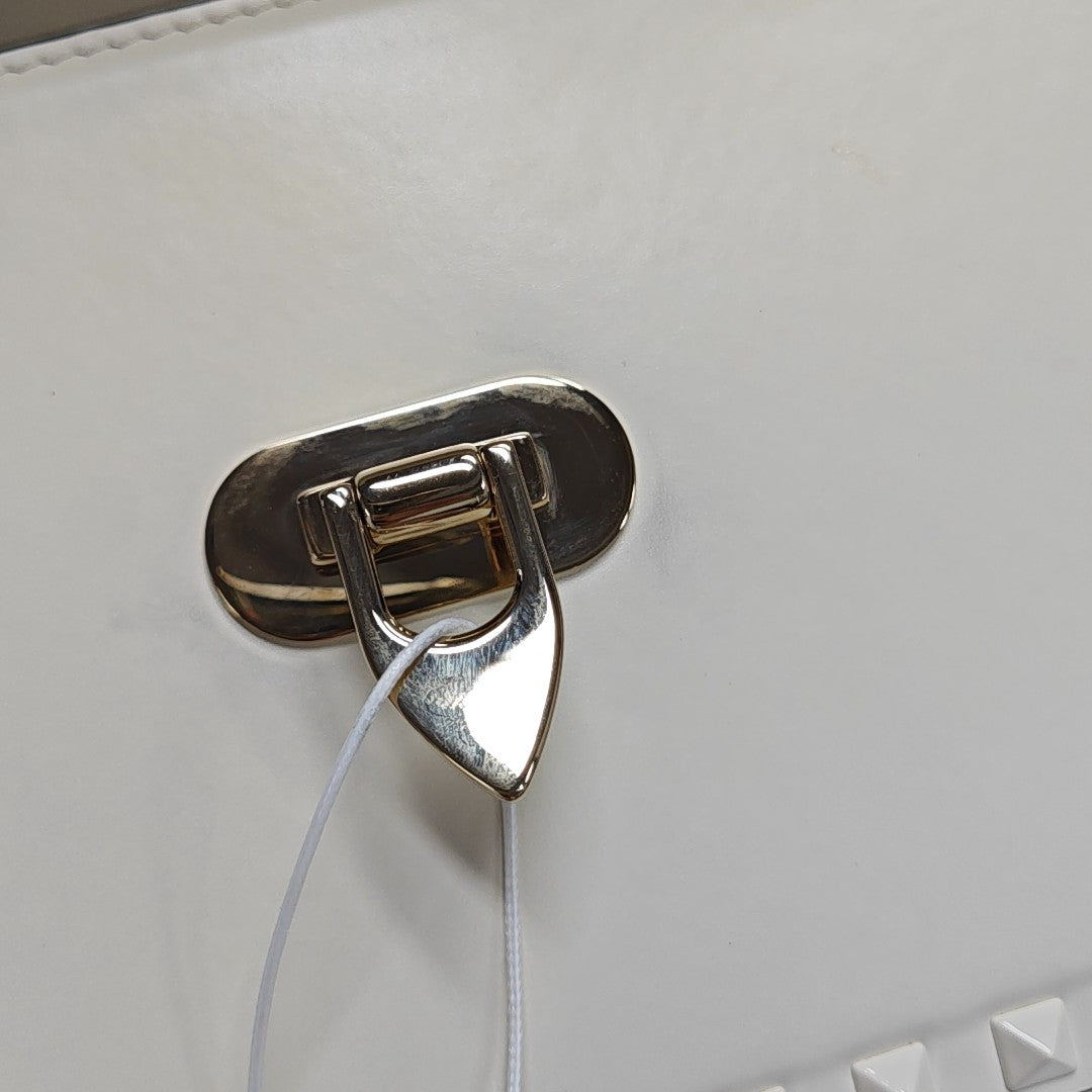 Rockstud Calfskin White