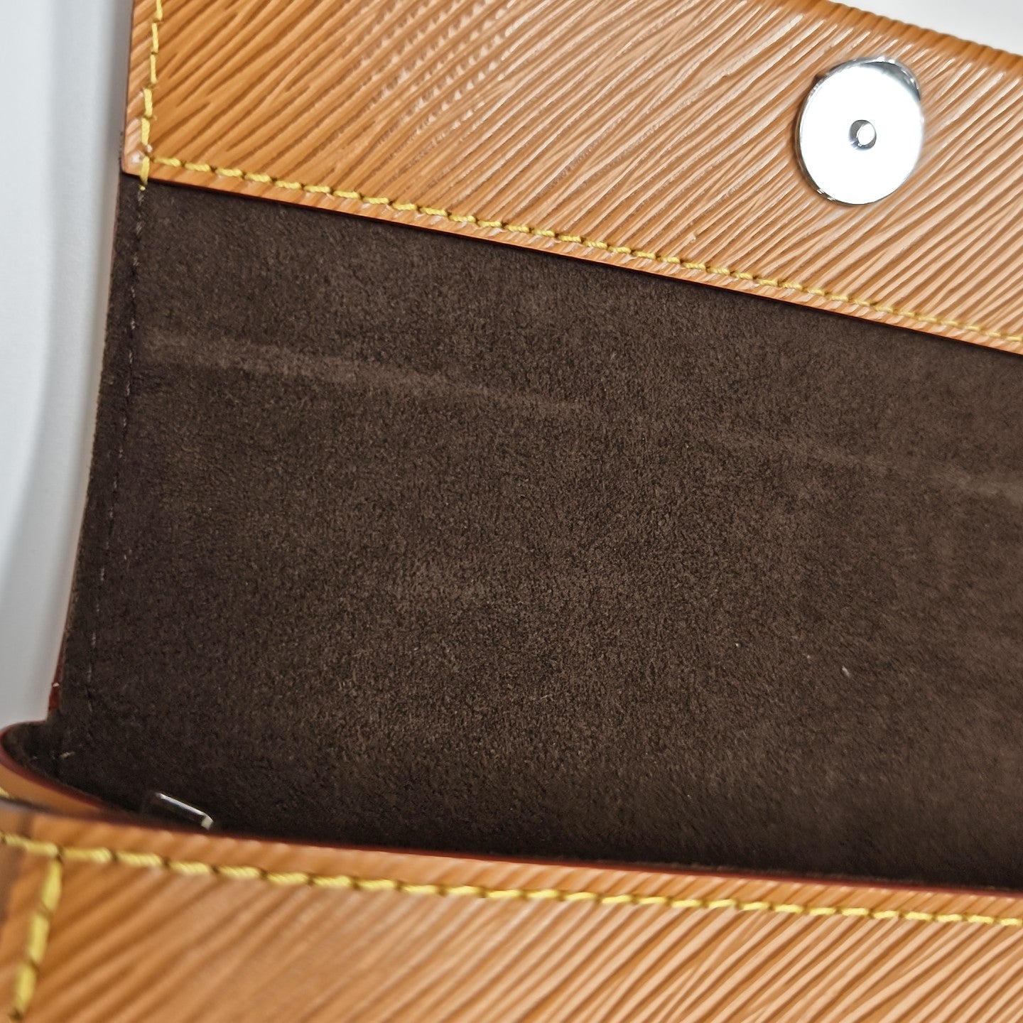 CLUNY Mini Epi Brown