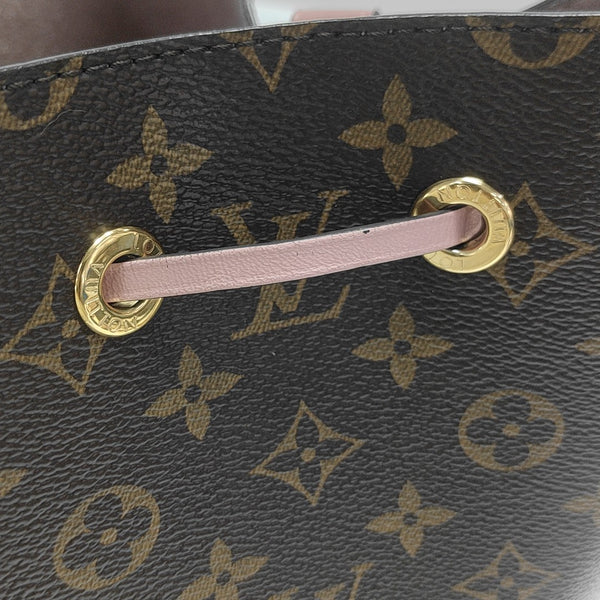 NÉONOÉ MM Monogram Coated Canvas Brown