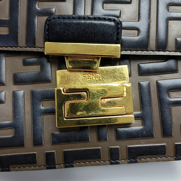 Kan U Small Calfskin Brown