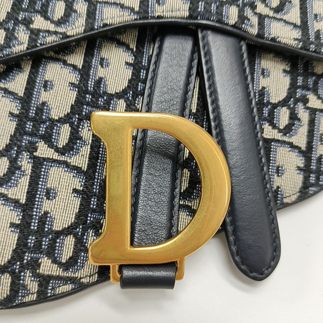 Authenticated pre-owned  Saddle Monogram Canvas Blue - Belt Bag at Looply