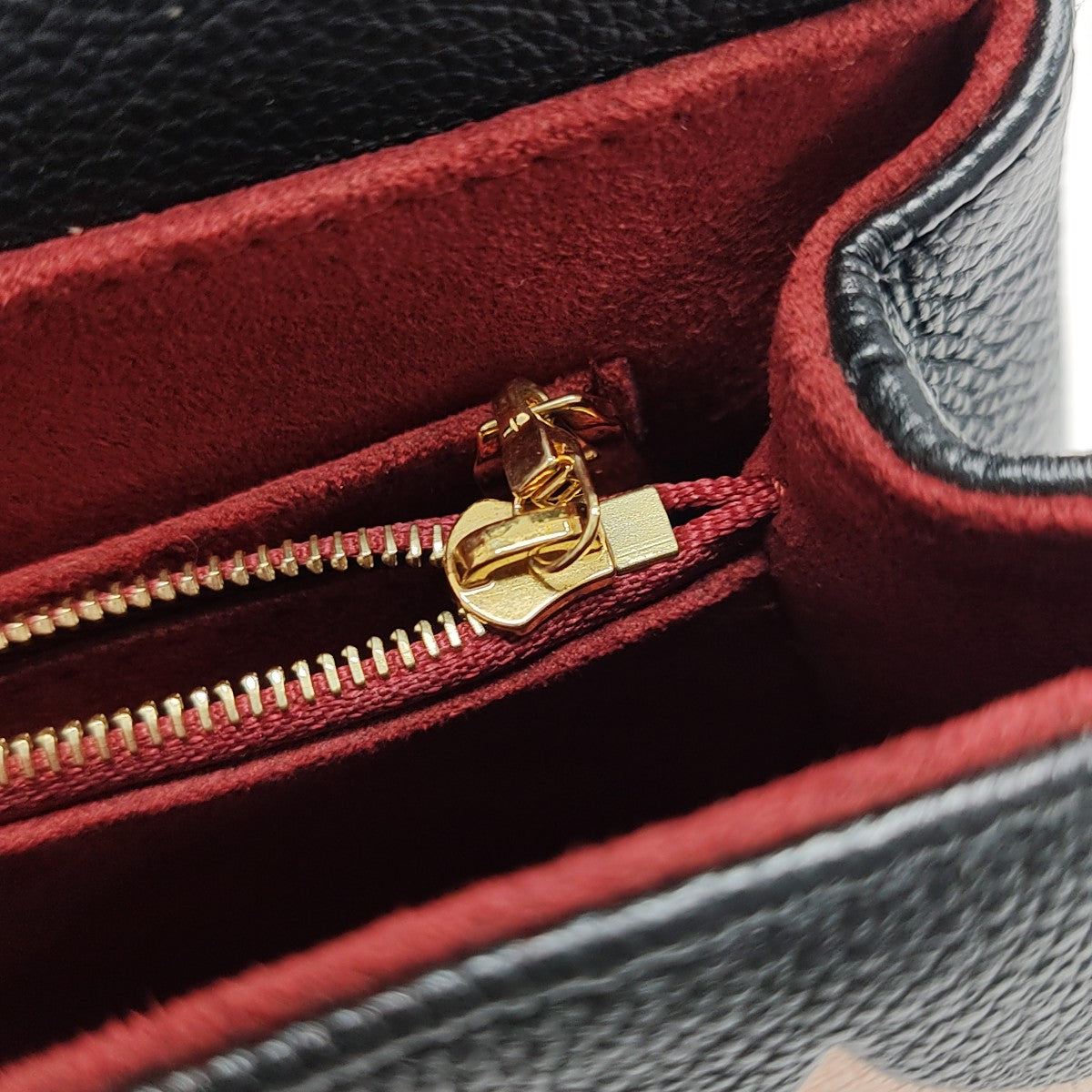 MADELEINE Monogram Calfskin Black