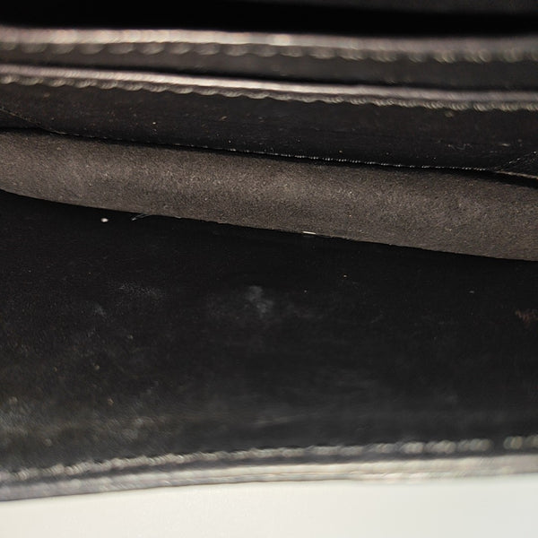 Buckle Calfskin Black