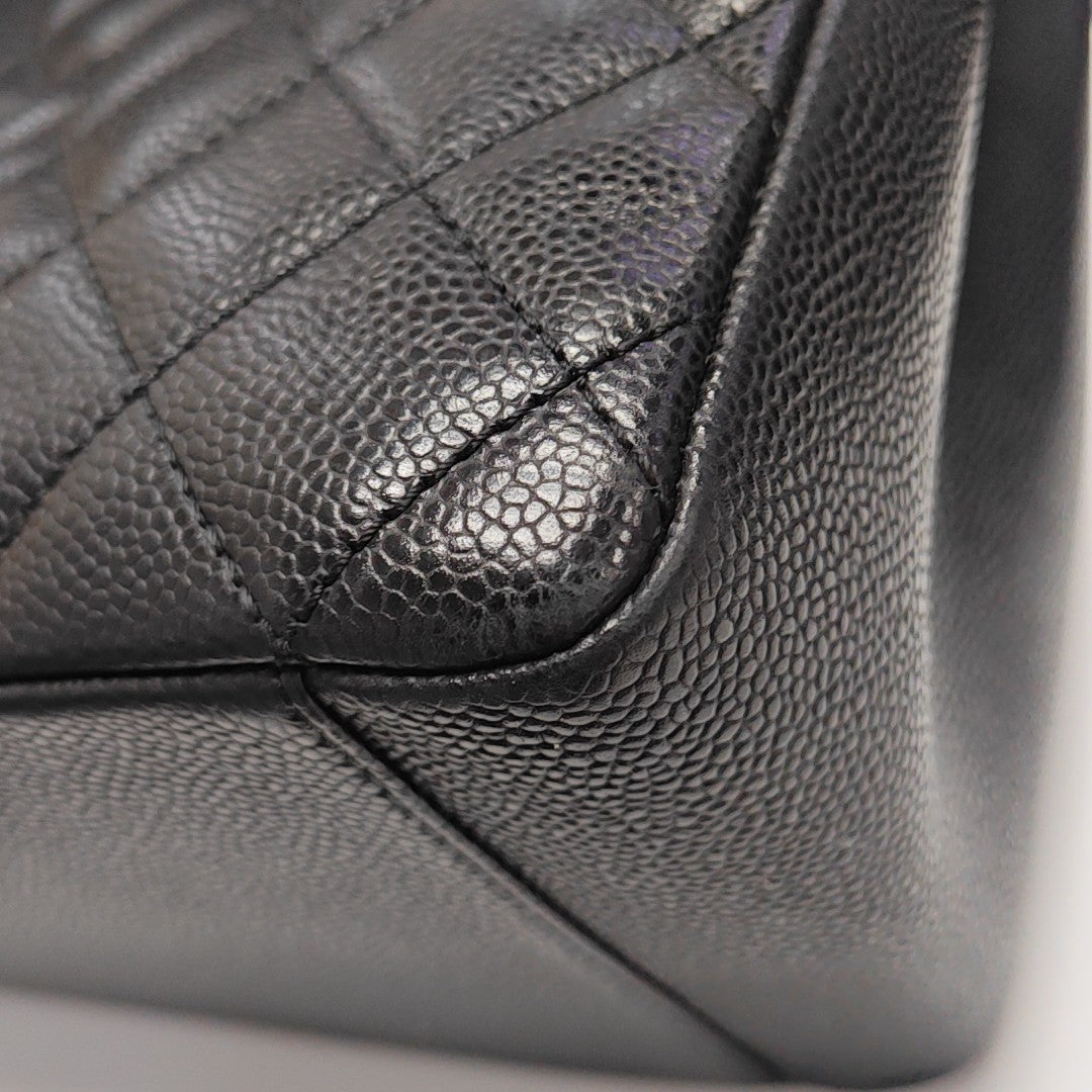CHANEL GST Large Quilted Grained Calfskin Black