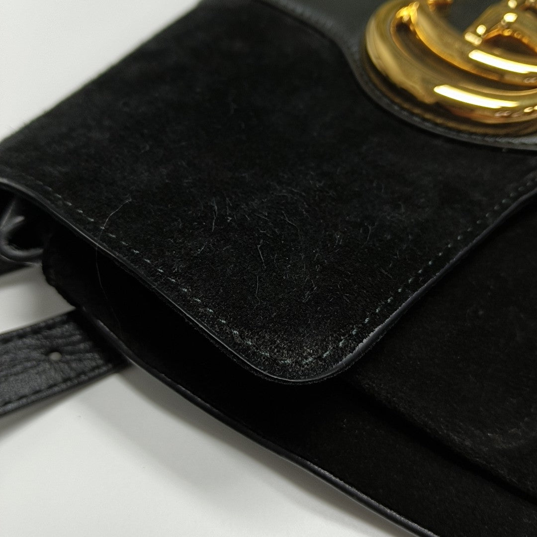 Arli Medium Suede Black