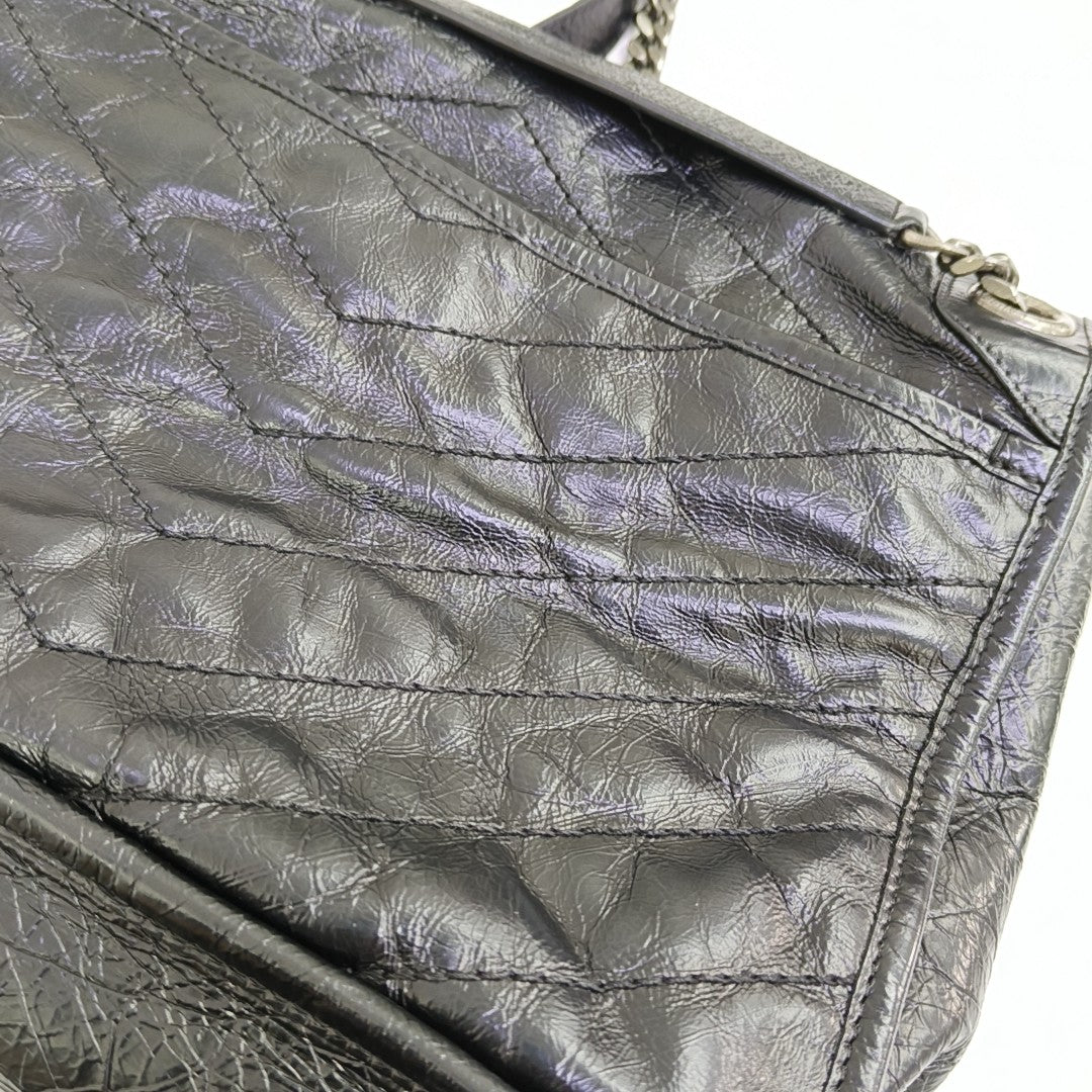 NIKI Medium Chevron Calfskin Black
